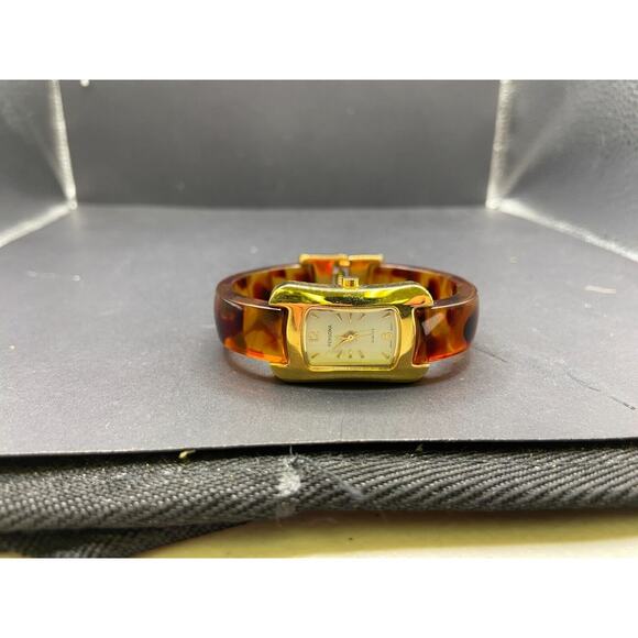 Persona Quartz Watch Women\'s Gold Tone Tortoise Brown Resin Bangle Cuff Bracelet main image 5